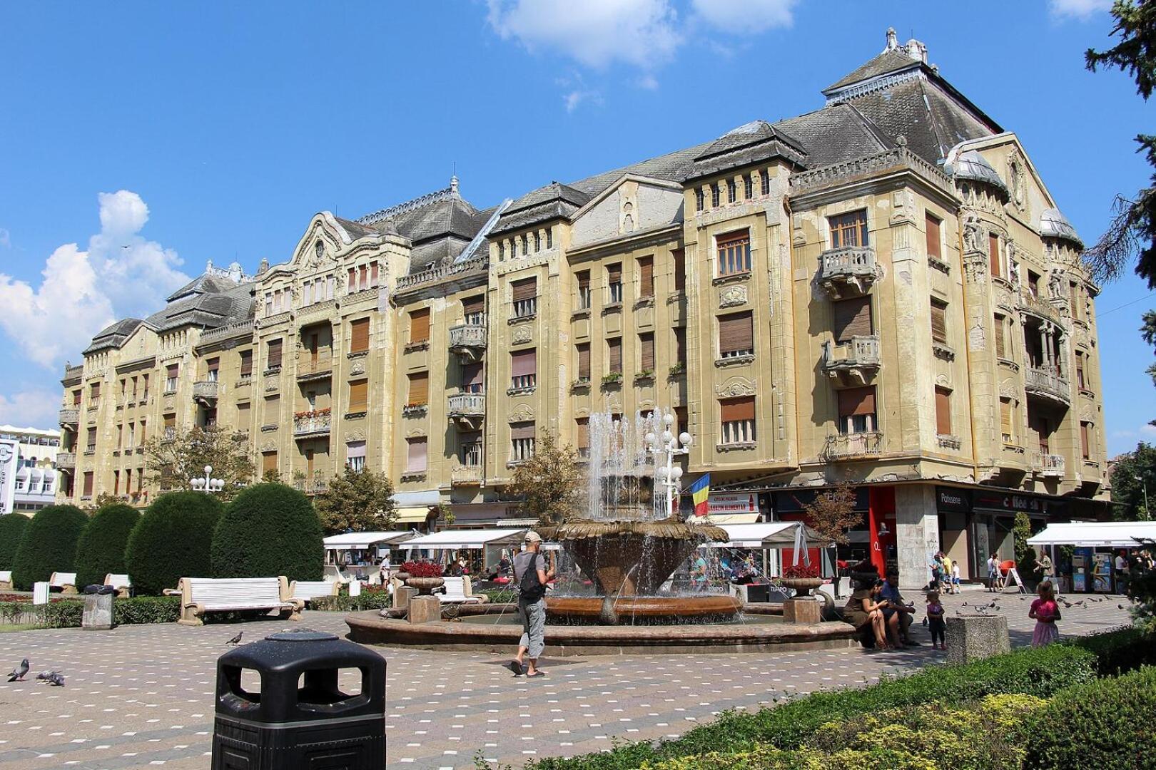 Ultra-Central Apartment In The Loffler Palace Timisoara Bagian luar foto
